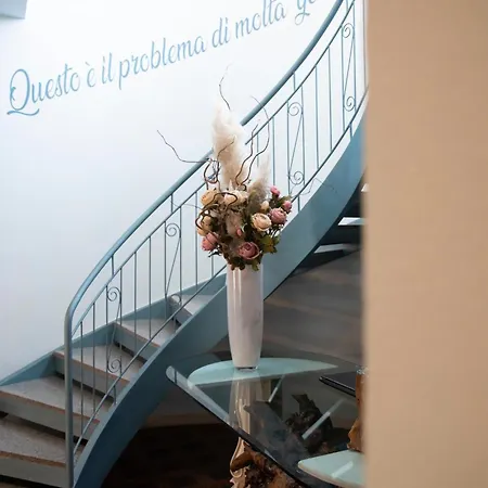 La Favola Guest house